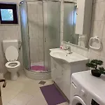 Nina Apartman