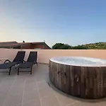 Nina شقة بوسيدارجي