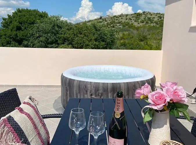 Nina Apartmán Posedarje